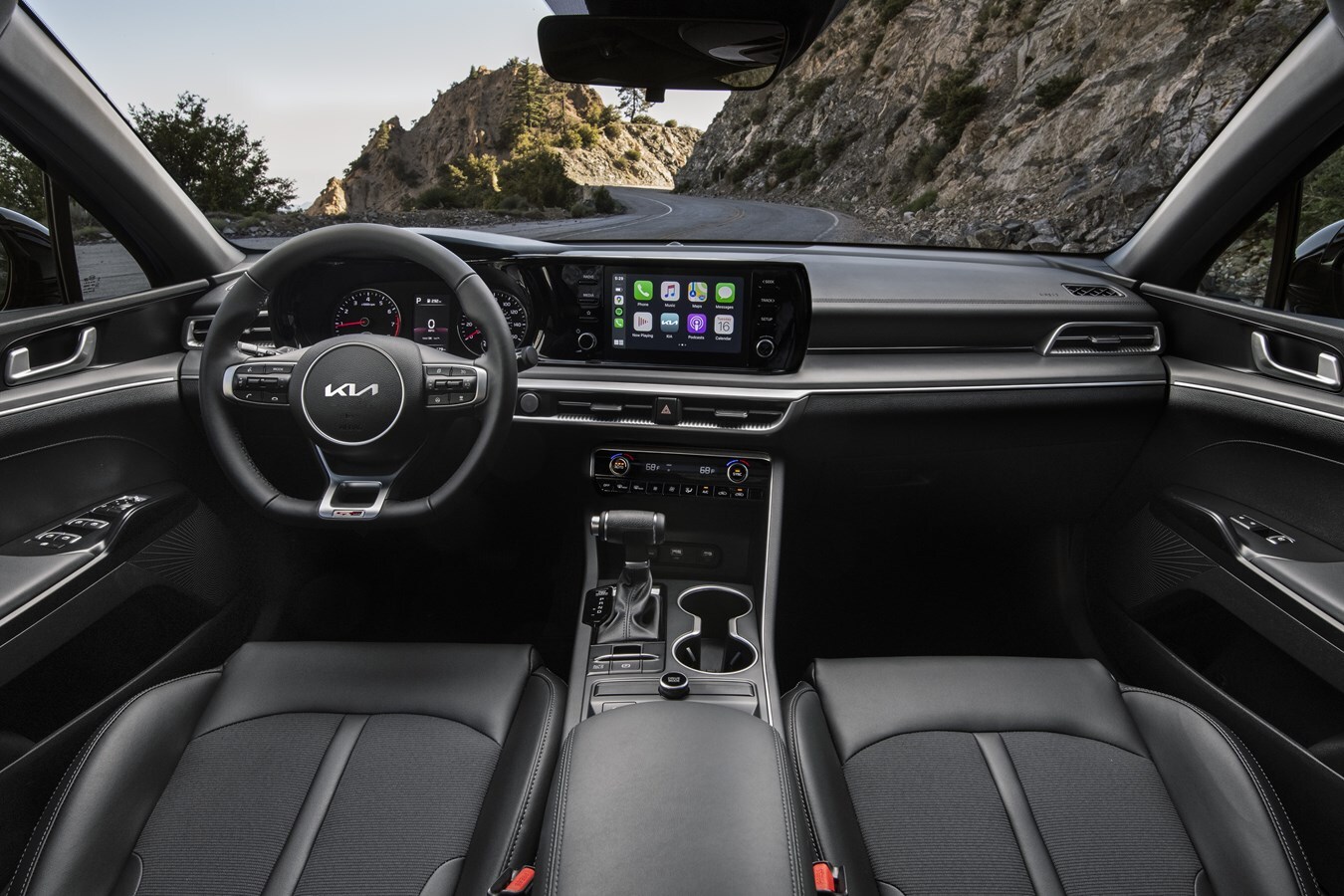 2023 Kia K5 Interior 2023 Kia K5 Interior