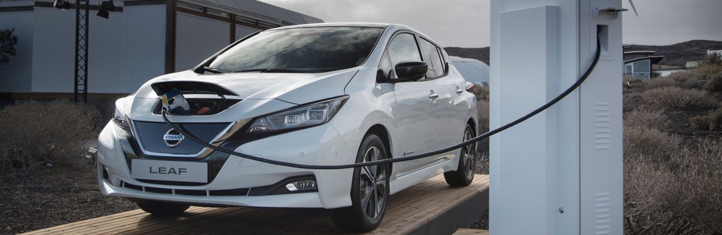 View_of_Nissan_Leaf_charging_o.jpg