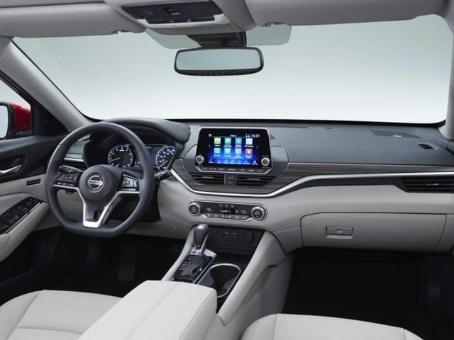 2019 Nissan Altima - Interior (1).jpg