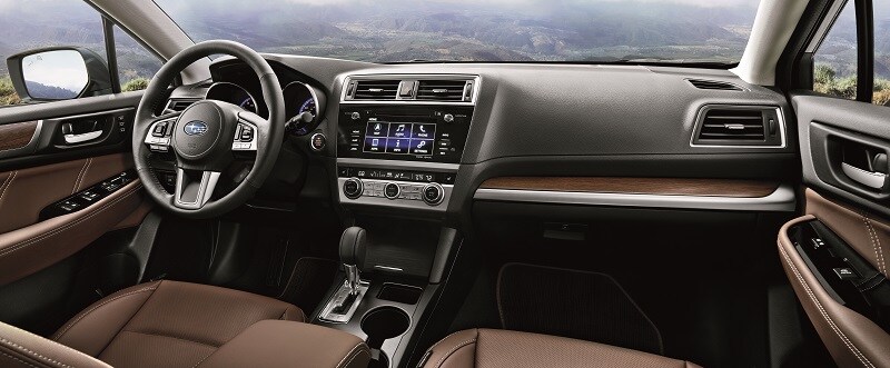 2017subaruoutbackinteriordash.jpg