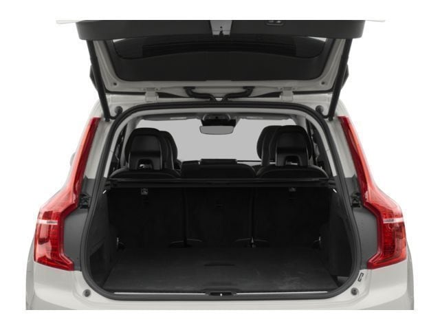 2017 Volvo XC90 Trunk.jpg