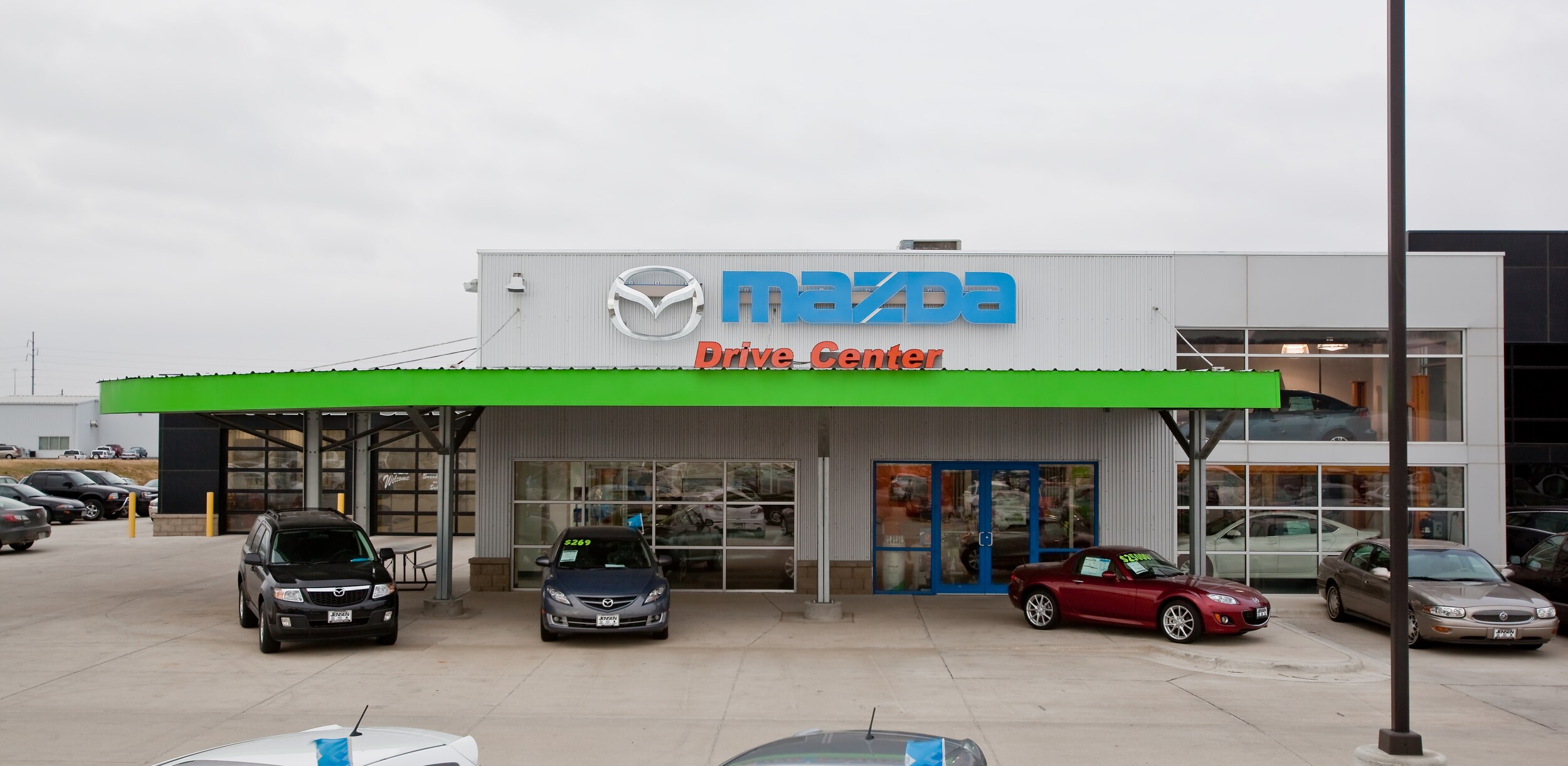 Mazda dealership.jpg