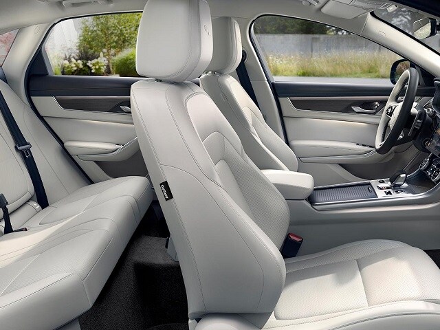 Jaguar XF interior