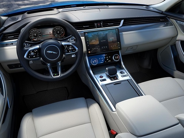 Jaguar XF interior