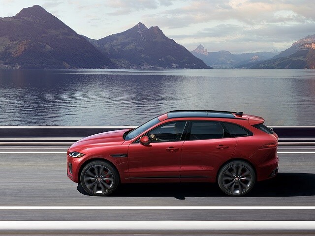 Jaguar F-PACE
