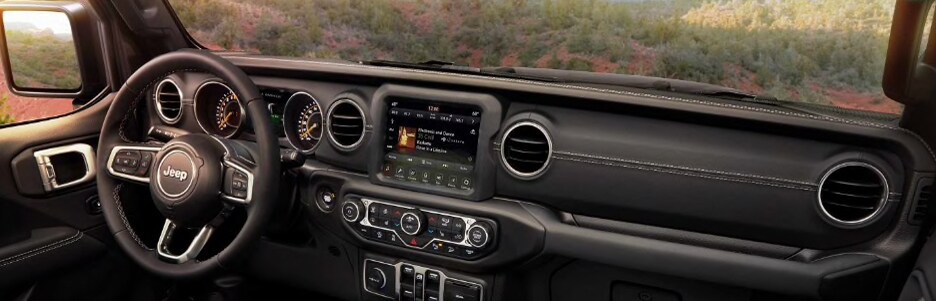 2019-Jeep-Wrangler-Interior