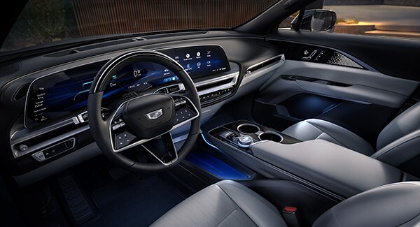 2023_Cadillac-Lyriq4.jpg