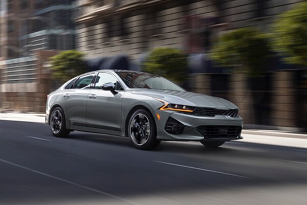 Compare The 2021 Kia K5 Vs. The 2021 Hyundai Sonata
