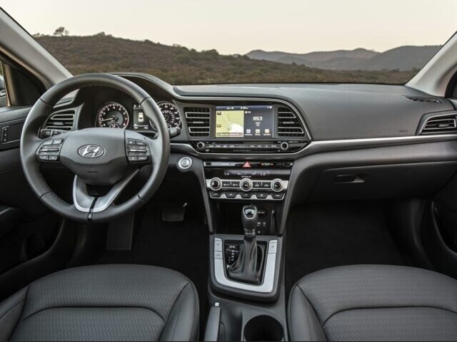 New Hyundai Elantra Interior