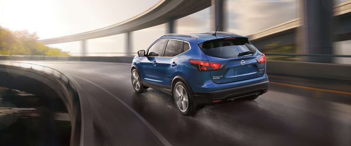 Nissan Rogue back.jpg