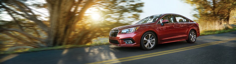 2018-Subaru-Legacy-2.5i-Limited-Sedan-L01.png