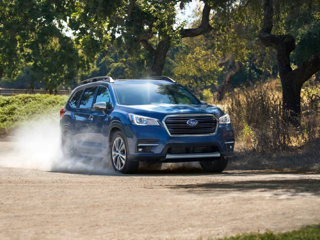 Subaru Ascent Side View.jpg