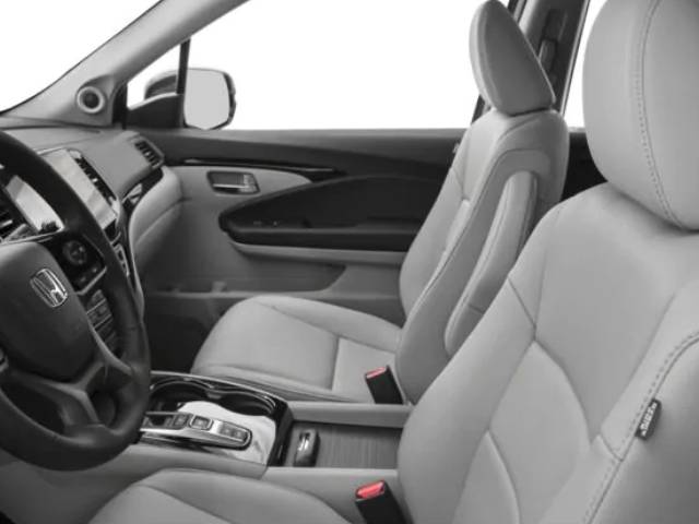 Honda Pilot Front Seats.jpg