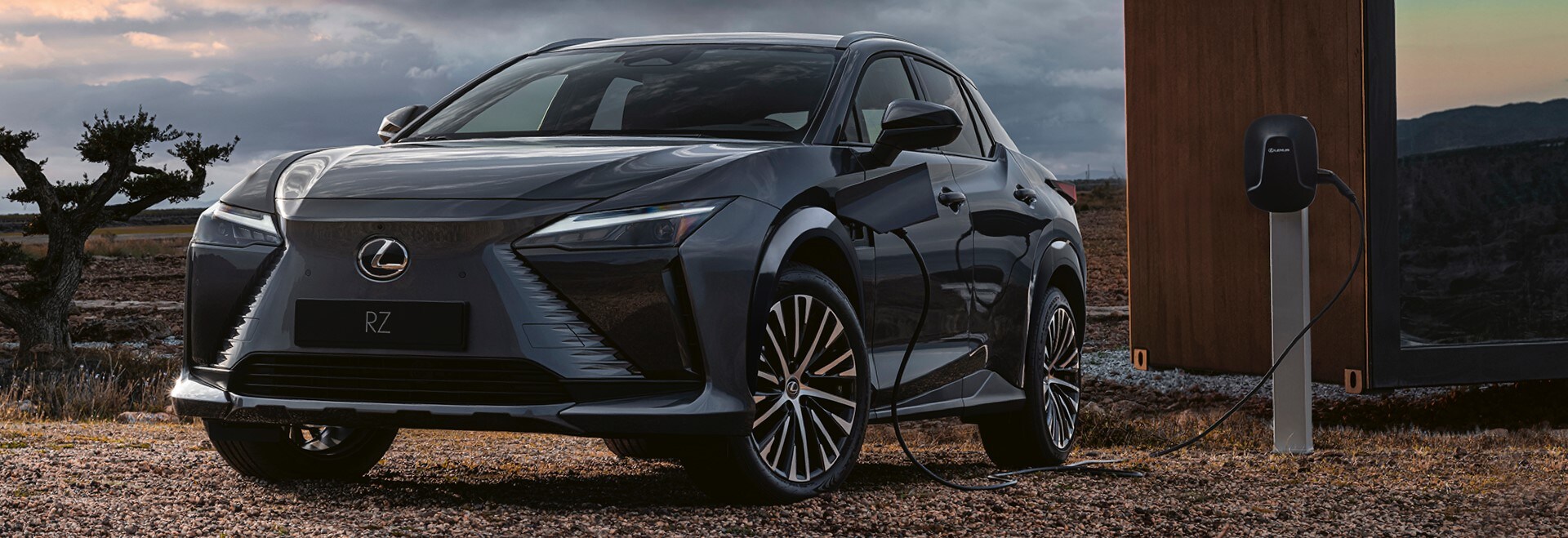 lexus-2023-rz-luxury-cloudburst-grey-front-xx.jpg