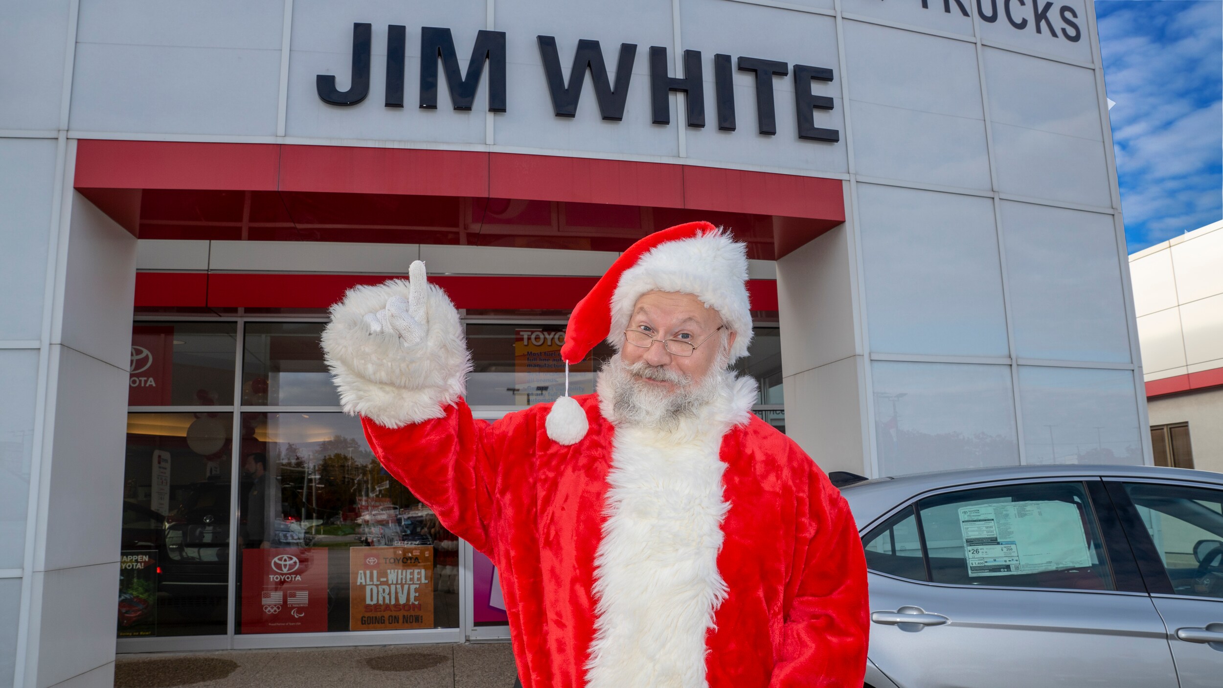 santa pointing at sign 2018.jpg