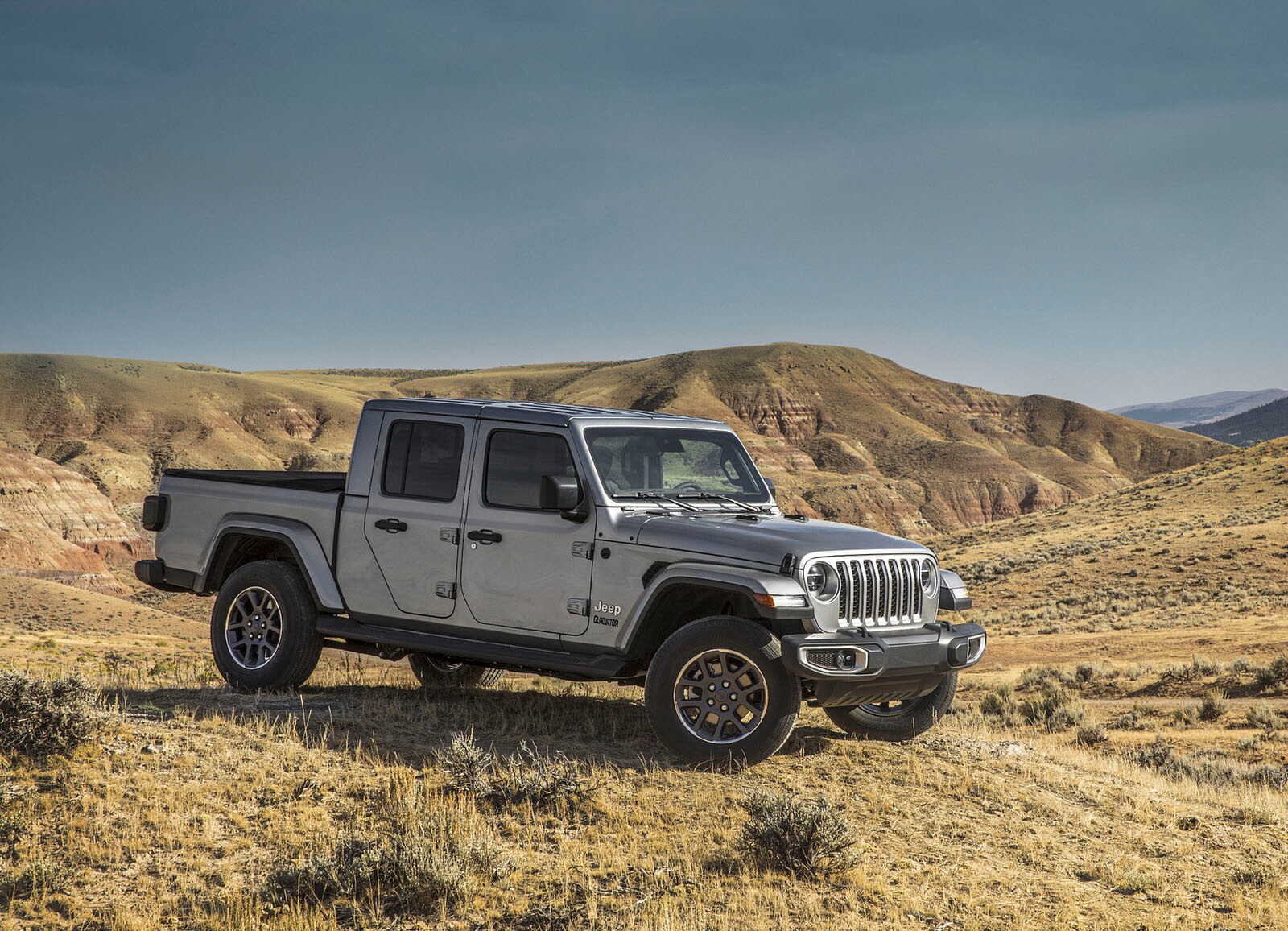 jeep overland.jpg