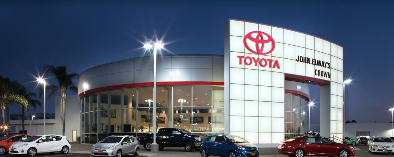 John Elway's
Crown Toyota John Elway's Crown Toyota