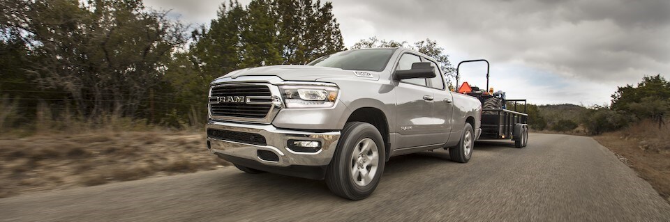 2019-RAM-1500-BigHorn-CrewCab-Truck-L02.jpeg