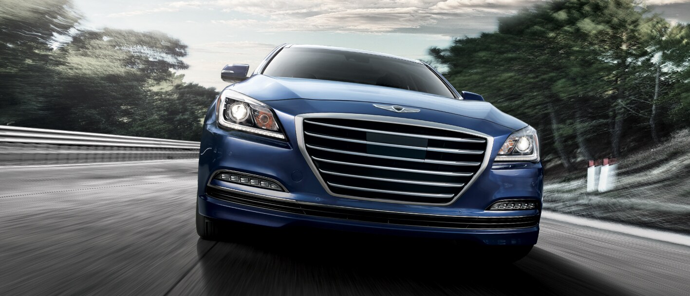 2017_G80_50_Ultimate_Blue_0018_Grille.jpg