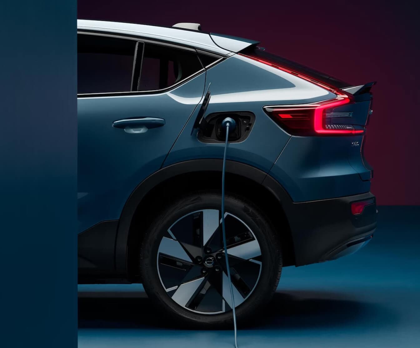 Volvo C40 Charging Time & Information