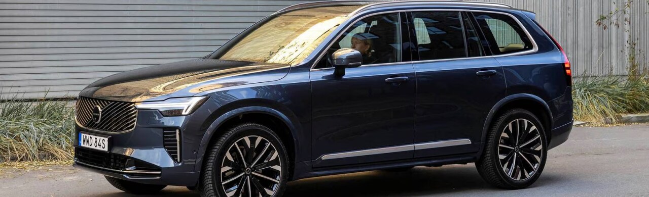 Six-Seat%20or%20Seven-Seat%202027%20Volvo%20XC90%20Plug-In%20Hybrid%20Which%20Family-Friendly%20Layout%20Makes%20More%20Sense.png XC90