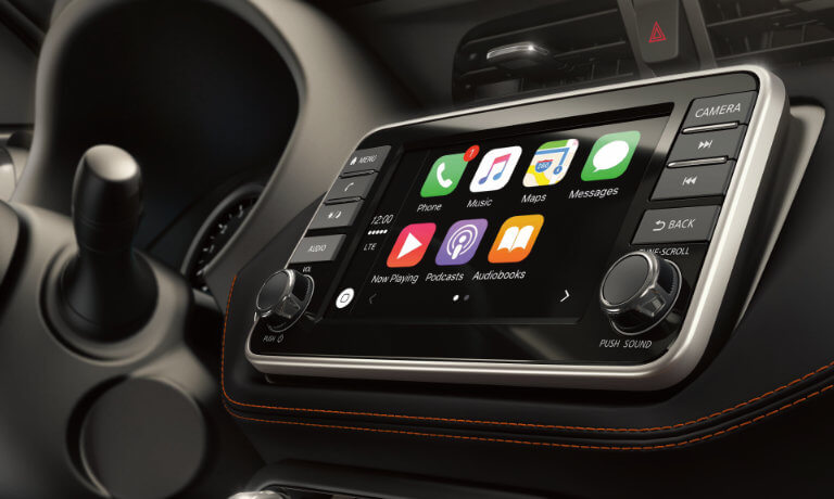 19Nissan-Kicks-InteriorCarPlayTech-5x3.jpg