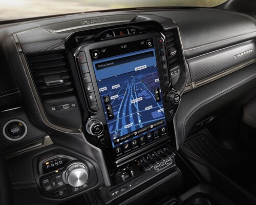 2019-Ram-1500-Technology.jpg