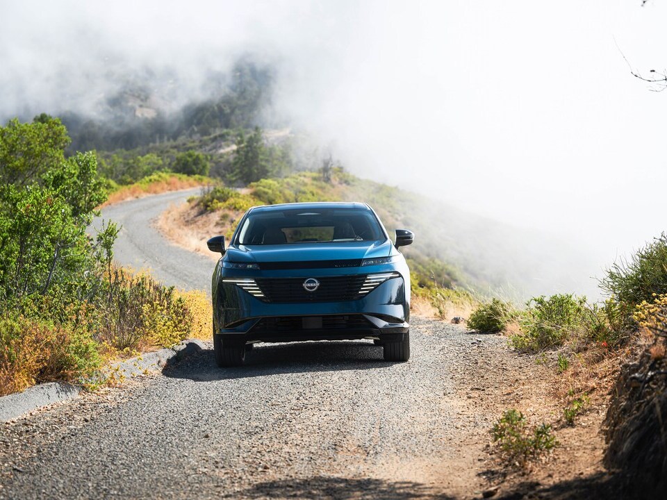 Exterior shot of a blue 2025 Nissan Murano