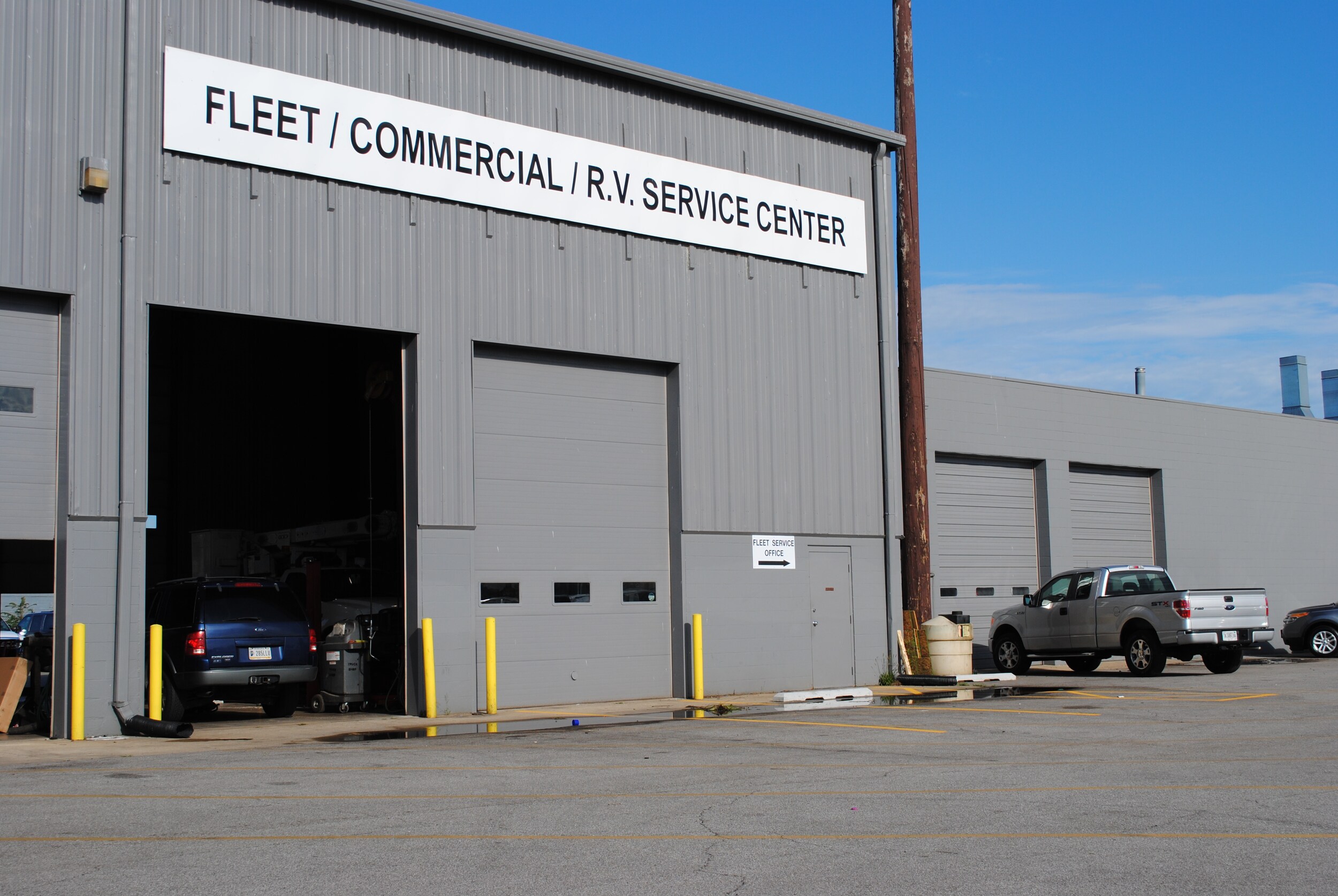 Jordan Ford New Ford dealership in Mishawaka, IN 46545
