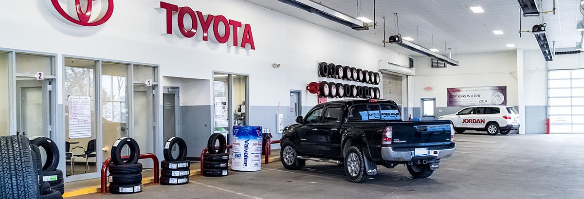 toyota-service-header.jpg