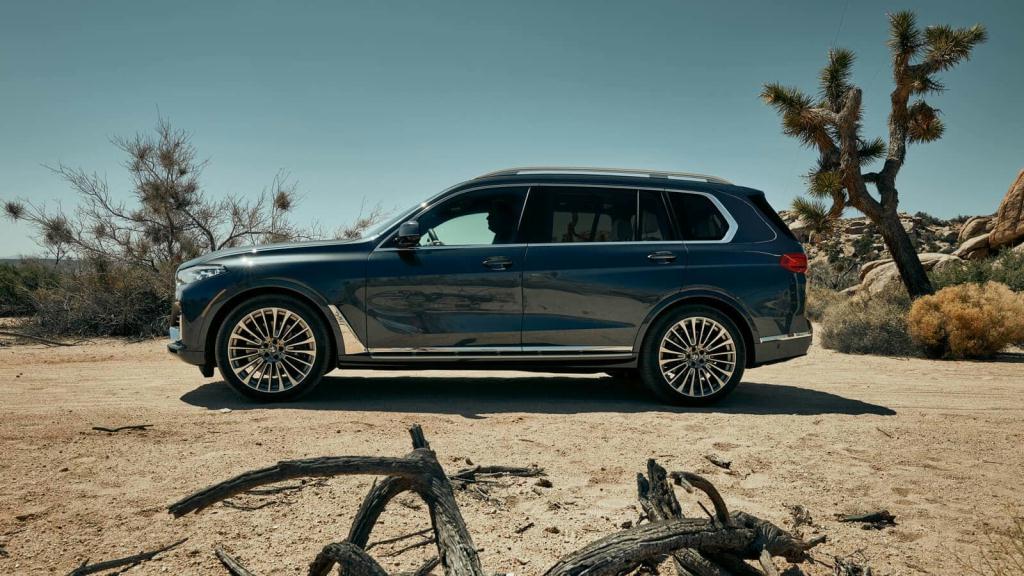 BMW X7 Exterior