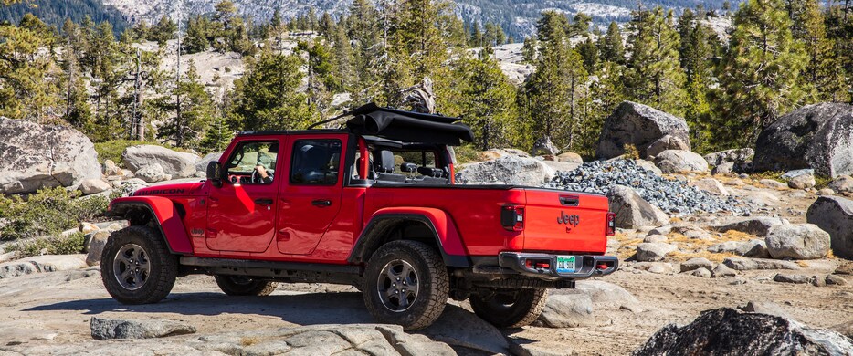 2021 Jeep gladiator hero.png