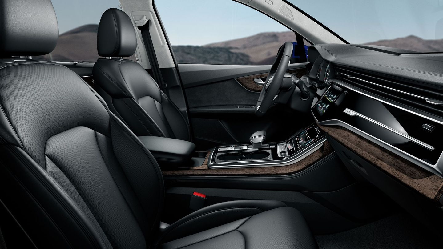 2020 Q7 Seating