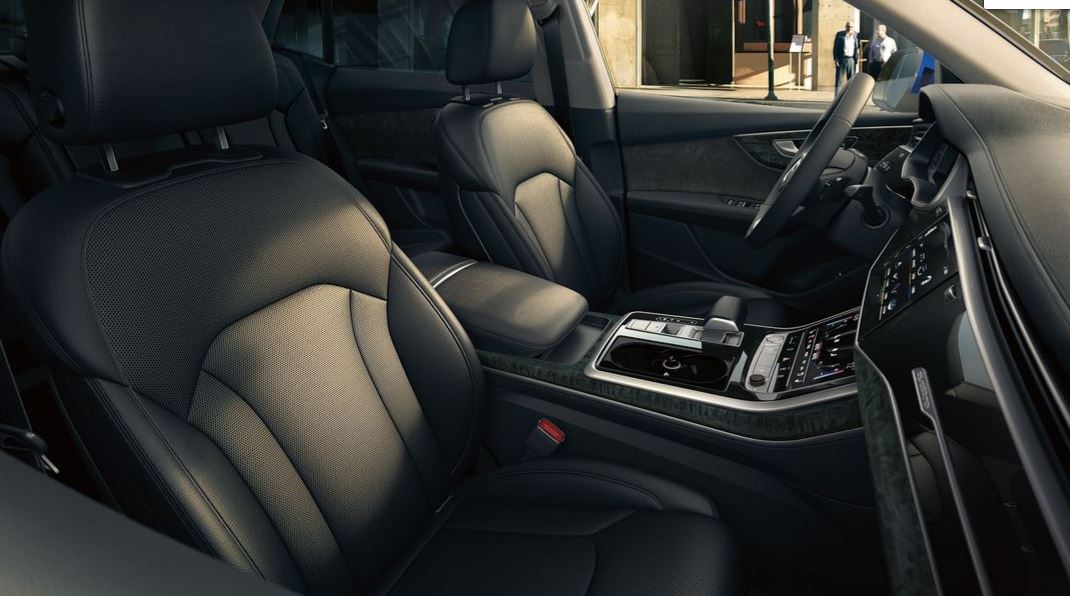 Front Row of the 2020 Q8