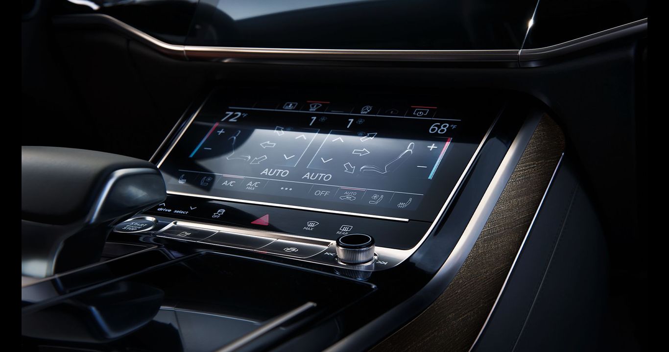 Touchscreen in the 2020 A8