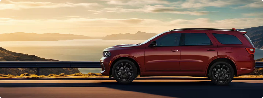 AVAILABLE ALL-WHEEL-DRIVE (AWD) SYSTEM