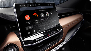 10.1-INCH TOUCHSCREEN