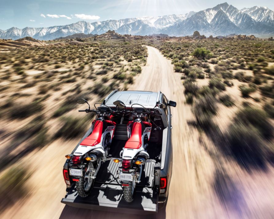 2019 Honda Ridgeline with Dirtbikes