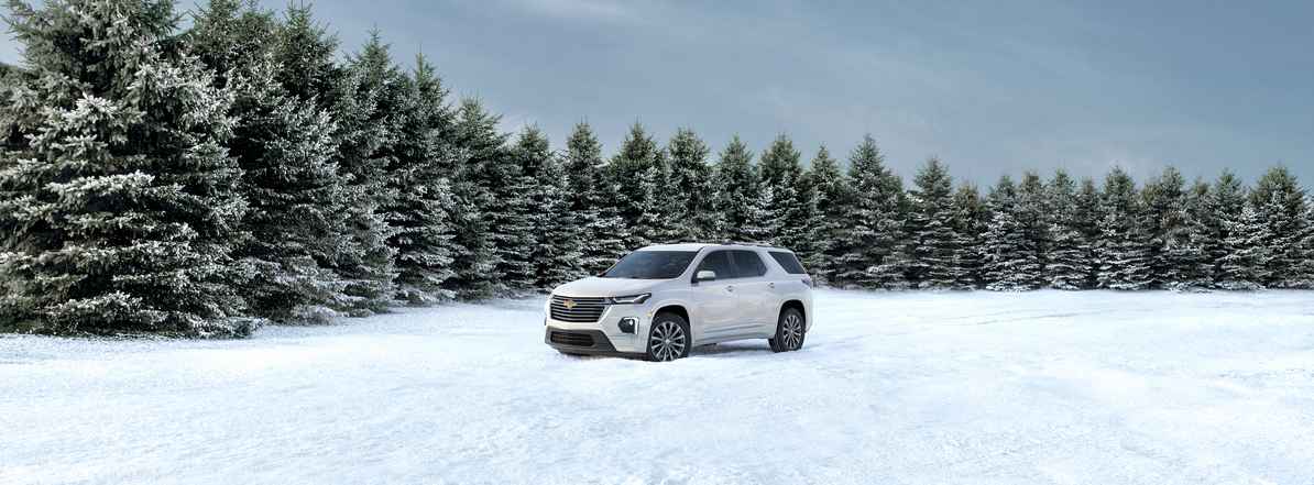 2022-Chevrolet-Traverse-Premier-SUV.jpg