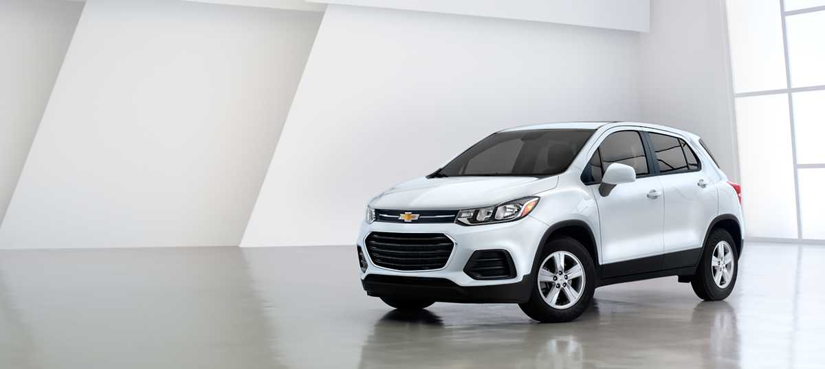 2022-Chevrolet-Trax-LS-SUV.jpg