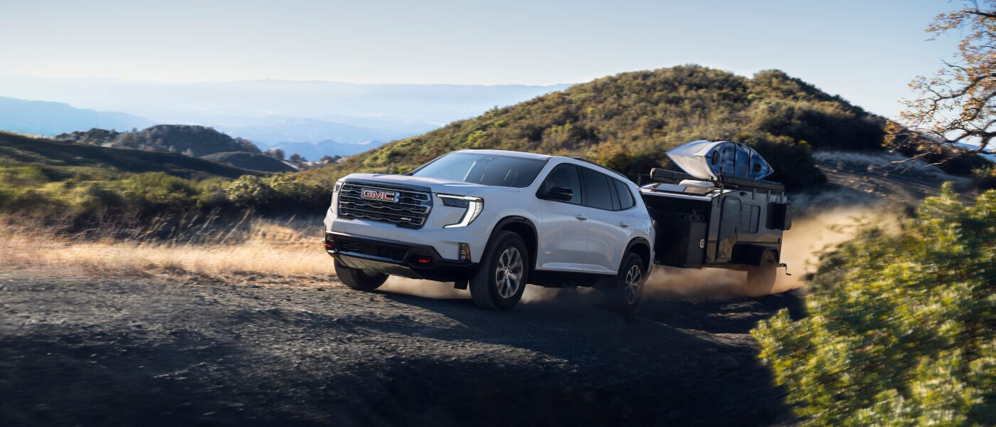 2025 GMC Acadia Exterior Towing A Trailer