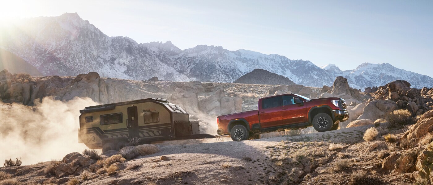 2025 GMC Sierra 2500 Exterior Pulling A Camper