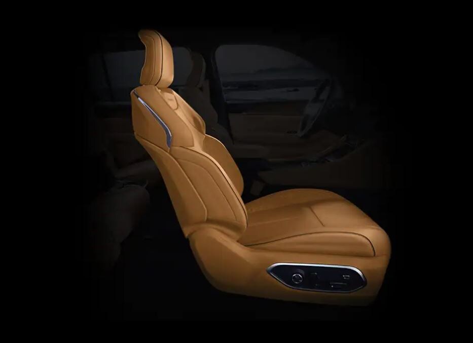 Jeep Grand Cherokee Massage Seats.JPG