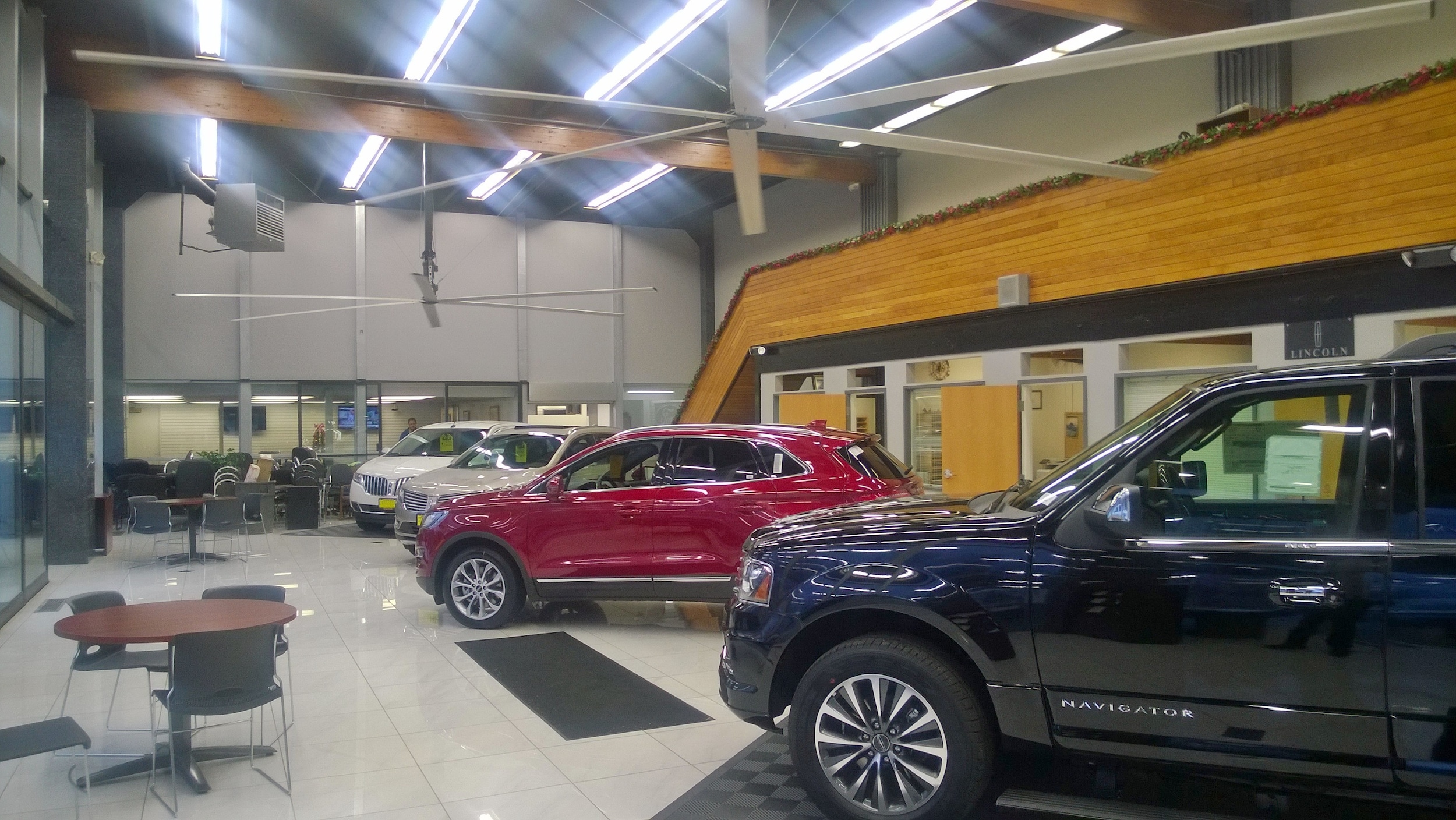 WP_20161213_017.jpg Lincoln
Dealership in Anchorage, AK