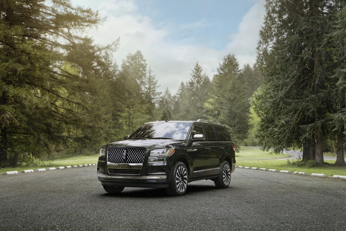 2022 Navigator.jpg New Lincoln Navigator in Bozeman, MT