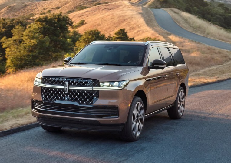 2026%20Lincoln%20Navigator.jpg