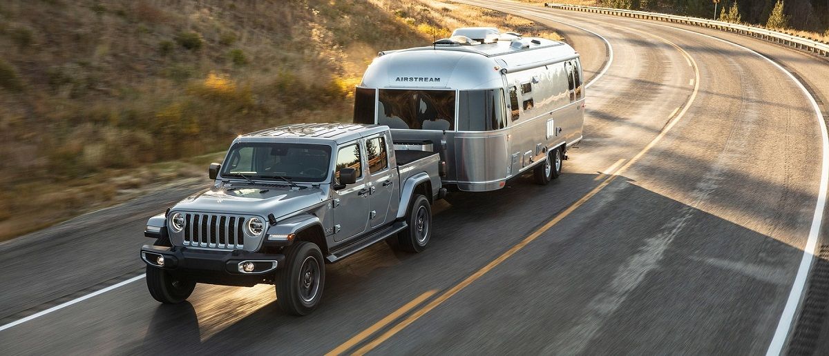 2020 Jeep Gladiator in Dixon IL 2020 Jeep Gladiator in Dixon IL