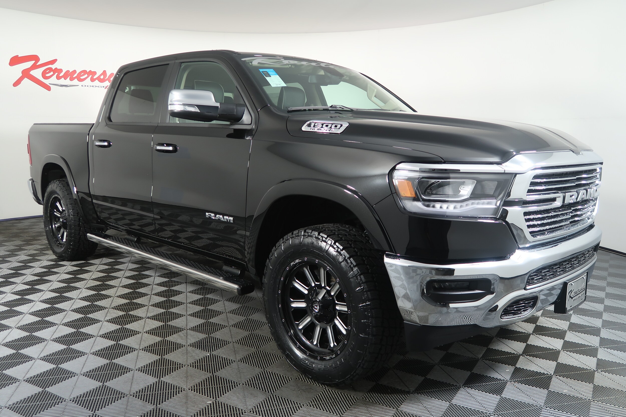 New Route 66 2019 RAM 1500 LARAMIE CREW CAB 190639