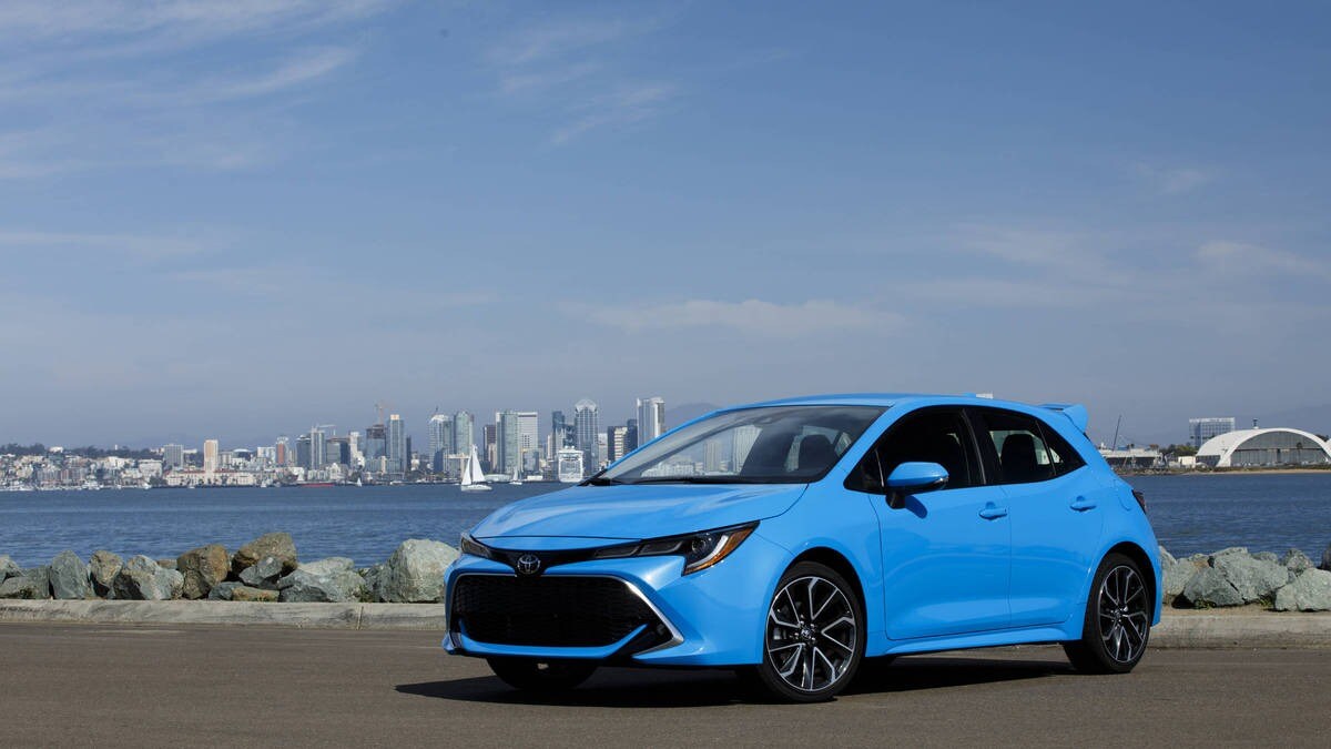 corolla hatchback.jpg