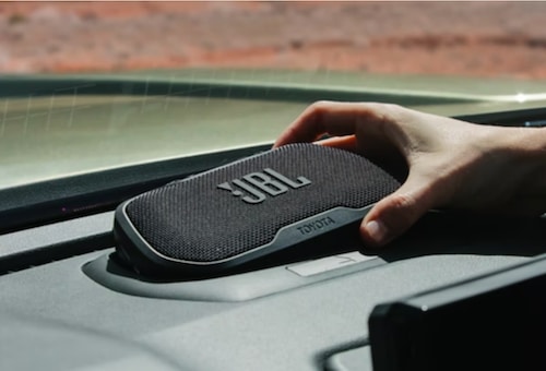 jbl.png